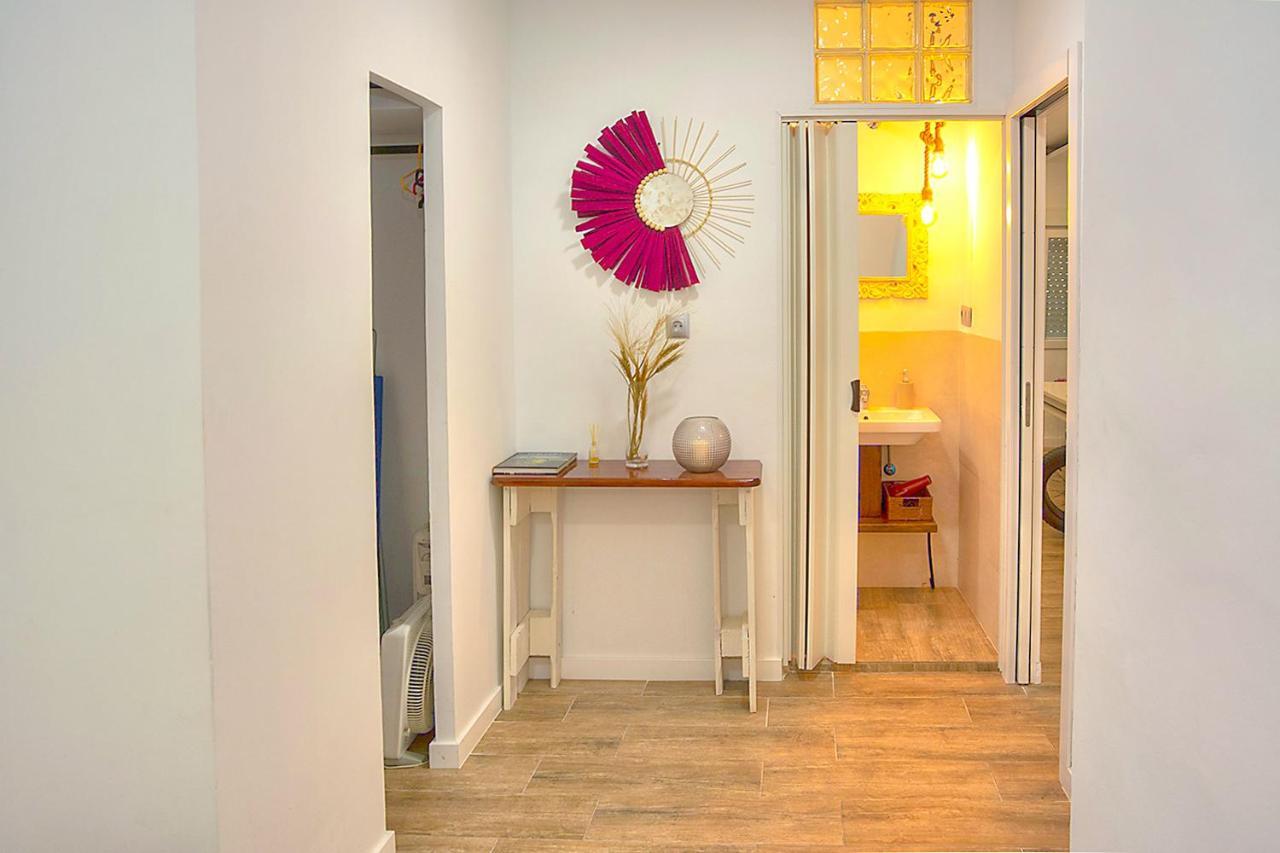 Family Apartment In Triana Sevilla Buitenkant foto