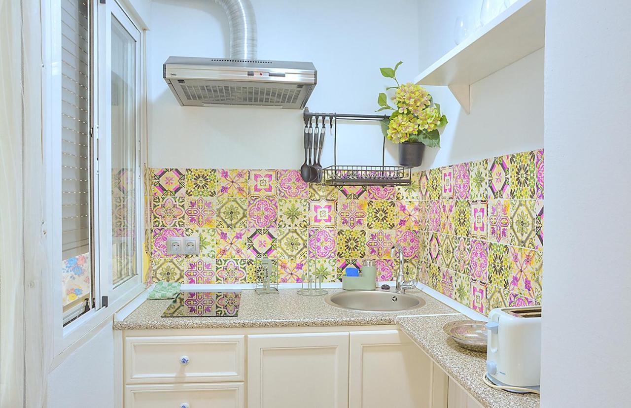Family Apartment In Triana Sevilla Buitenkant foto